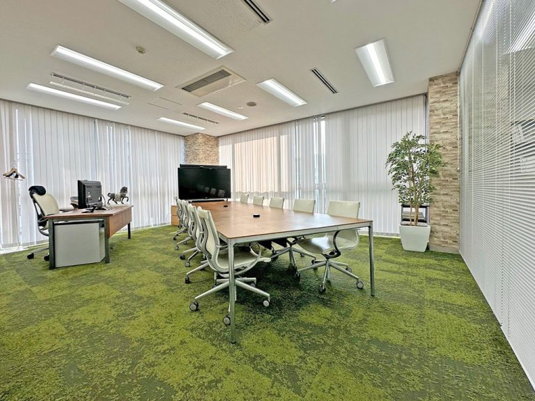 ｜株式会社オリバー Place2.5