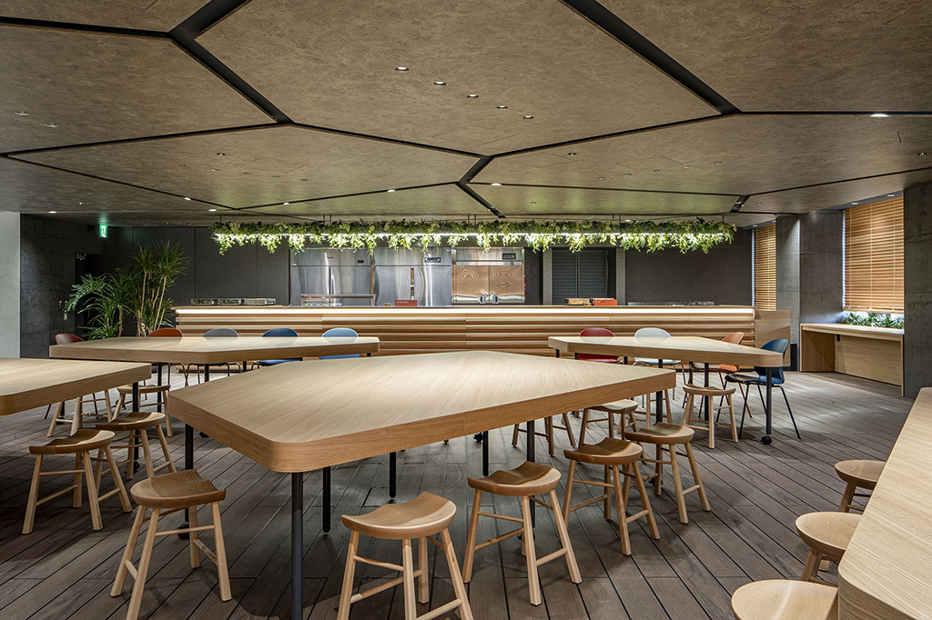 【事例あり】活用されるおしゃれなオフィス食堂のポイントは？期待できる効果も紹介