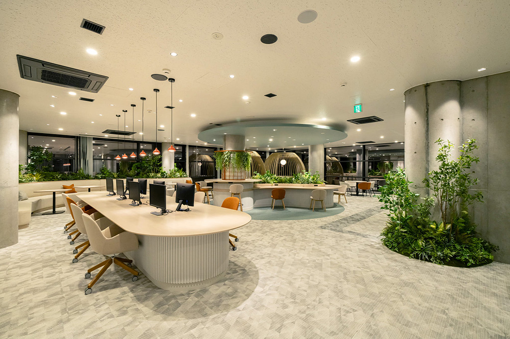 オフィス内装工事の業者の選び方は?設計と施工は業者を分けたほうがいい?工事費用の目安も解説