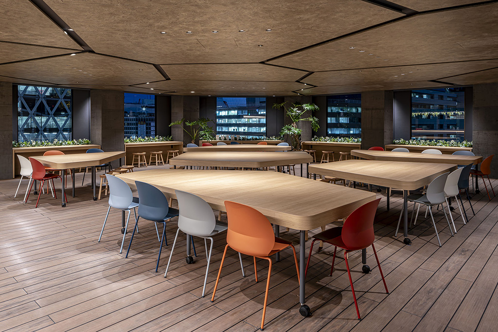 【事例付】おしゃれなオフィスはモチベーション向上に繋がる？心理的効果や採用への影響も解説