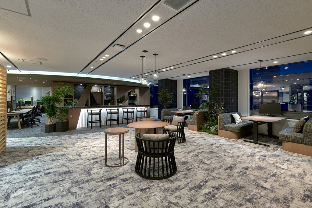 フレキシブルオフィス導入のメリットや課題とは？制度設計のポイントと活用シーンを解説