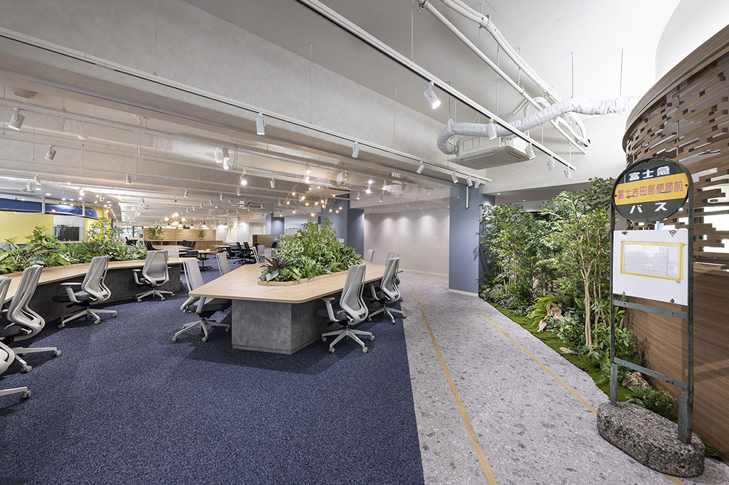 オフィスのグループアドレスとは?固定席やフリーアドレスとの違いと導入運用のポイント